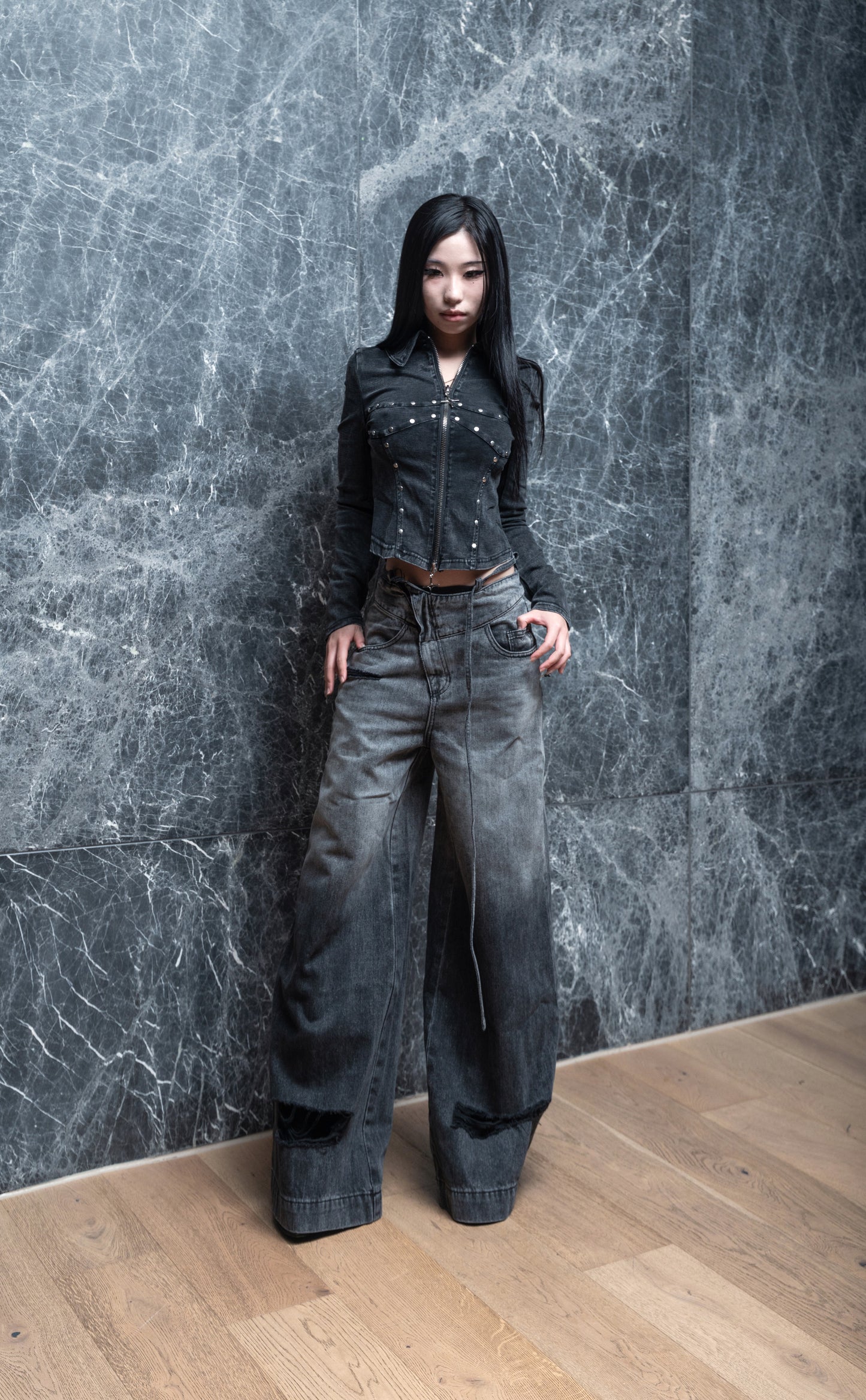 GRAPHITE ZIP UP - XILIA XU