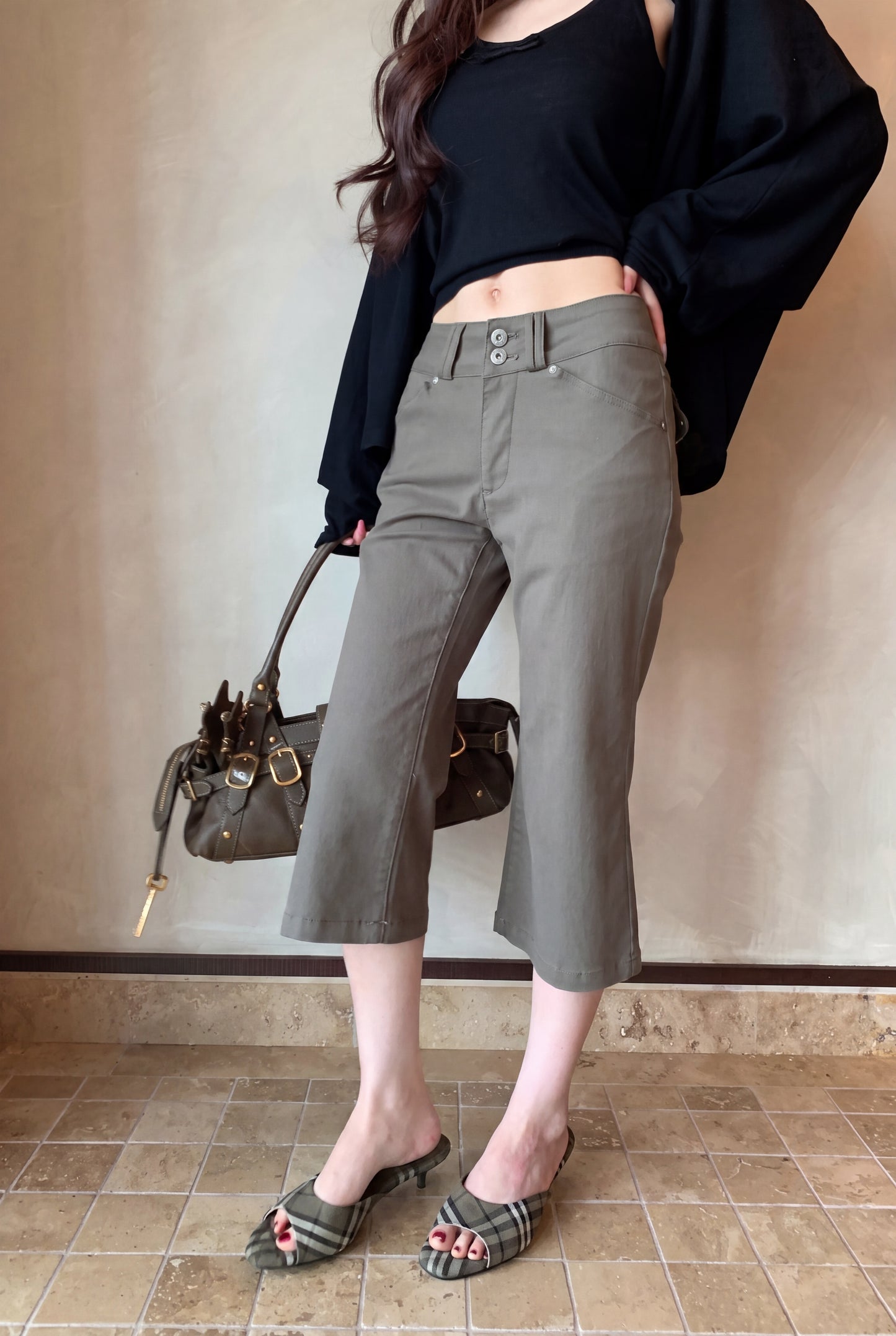 Olive Capri Pants (PRE-ORDER)