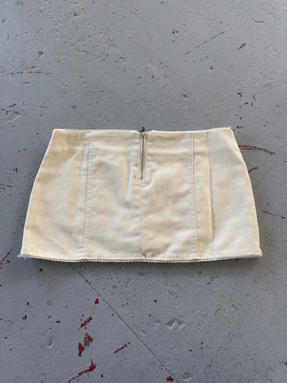 Cream Lace Micro Skirt - XILIA XU