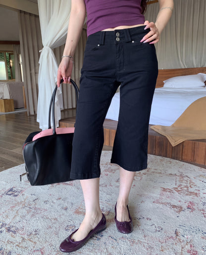 Black Capri Pants (PRE-ORDER)
